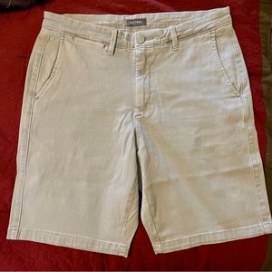 DL1961 size 34 brand new Jake Chino shorts glacier grey
